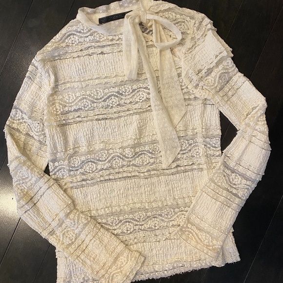Zara Ivory Lace Top with Front Tie - Picture 1 of 11